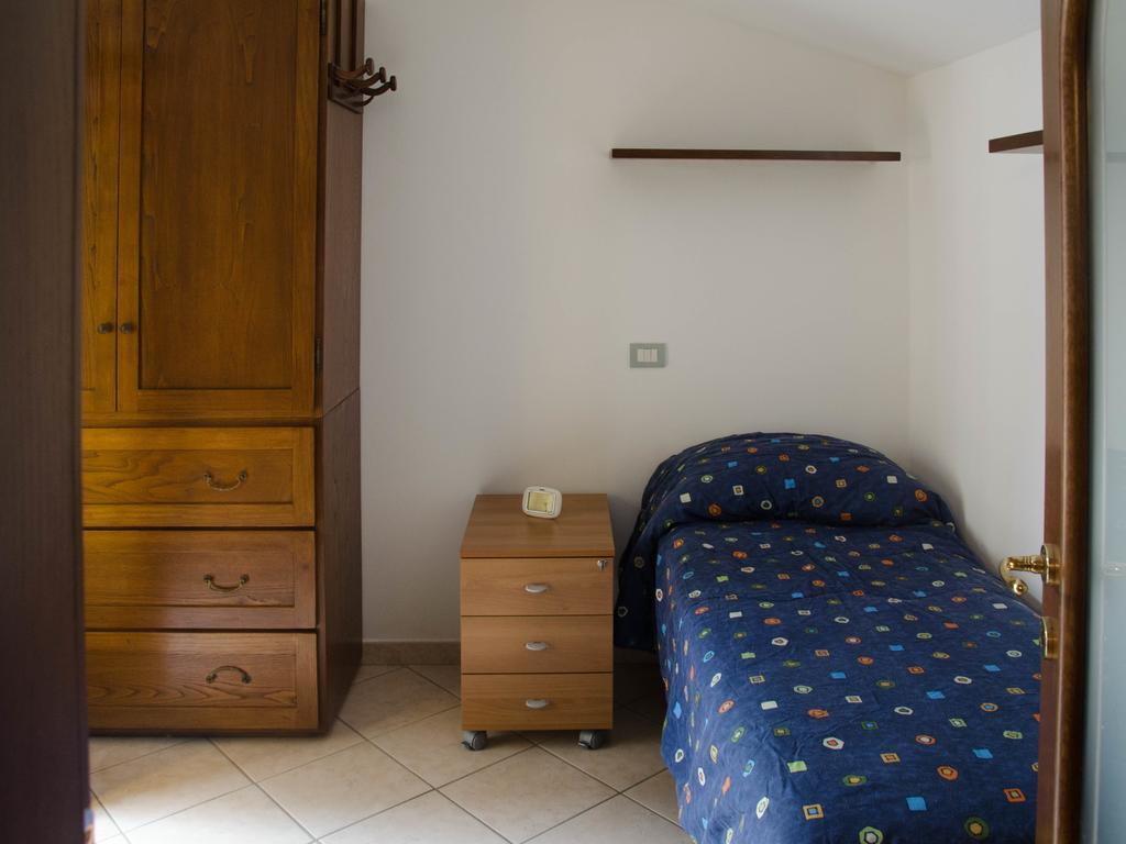 Al Cortile Tranquillo Hotel Cascina Phòng bức ảnh